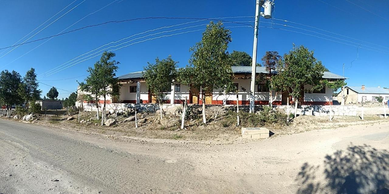 Hotel Entronque Barrancas San Alonso Exterior foto